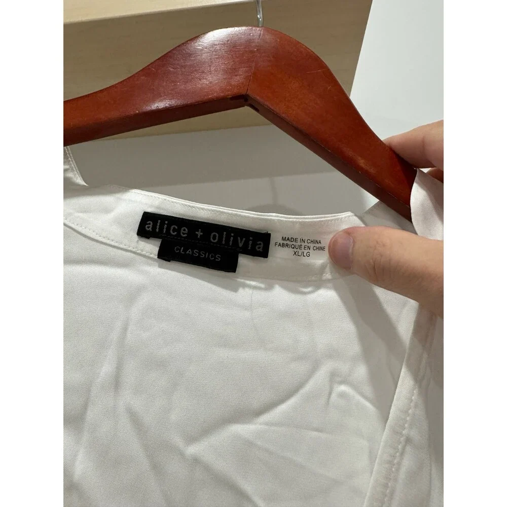 Alice + Olivia Womens XL Blouse White Long Sleeve Smocked Classic Victorian - Picture 4 of 9